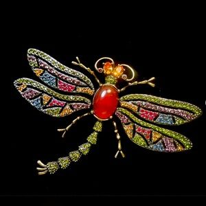 NEW Heidi Daus Multi Color Articulated Trembler Wings Dragonfly Pin Brooch
